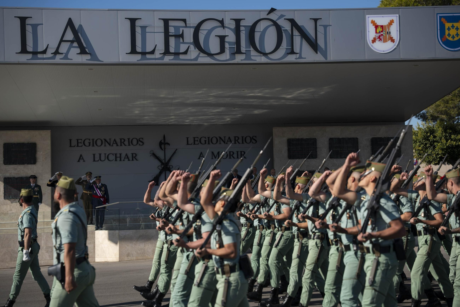 Así conmemora el día de la Inmaculada Concepción la Brigada de la Legión en Almería y despide al contingente que parte a Eslovaquia