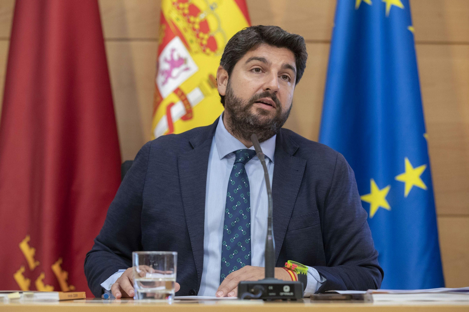 El PP de Murcia ofrece a Vox cargos institucionales paralograr la investidura