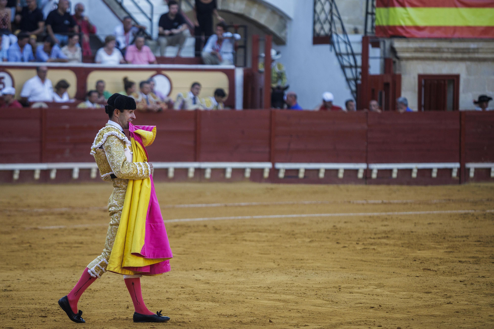 Las imágenes de la tarde de toros del domingo en El Puerto