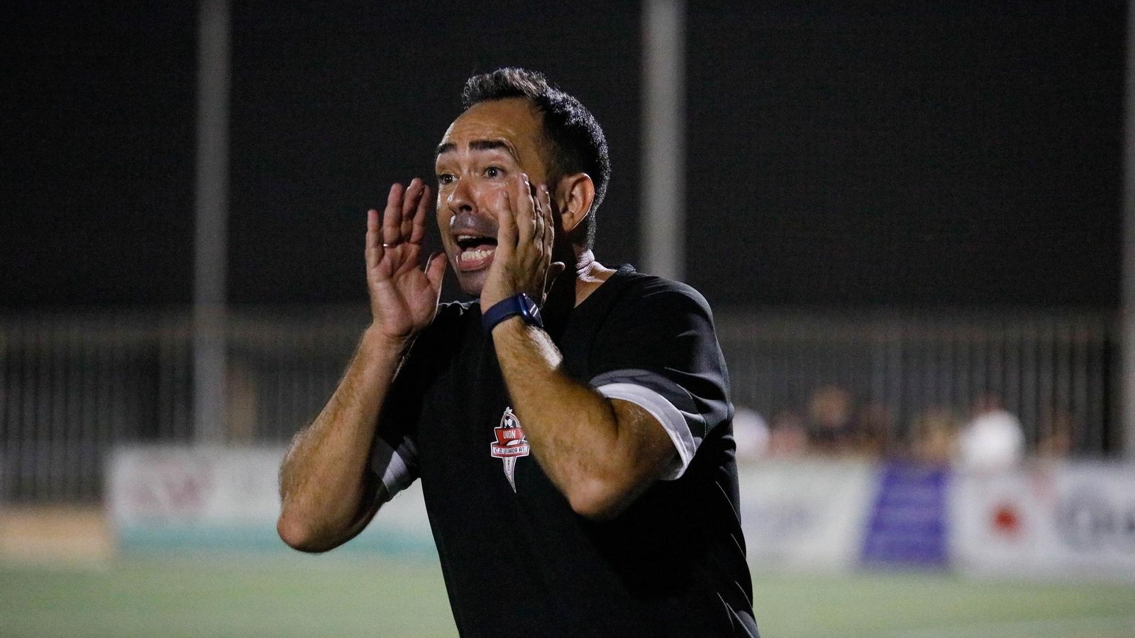 Juan Carlos Zumaquero da indicaciones a sus jugadores durante un encuentro de pretemporada.