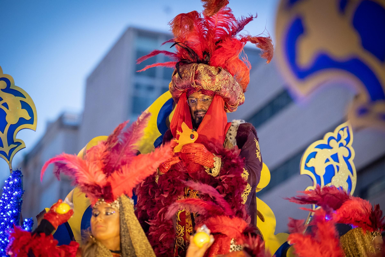 Todas las imágenes de la cabalgata de los Reyes Magos en Cádiz