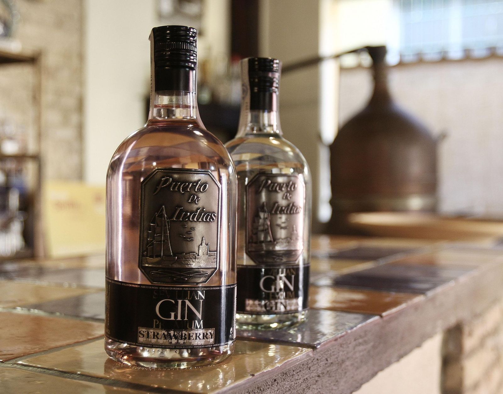 Las primeras botellas de Puerto de Indias.