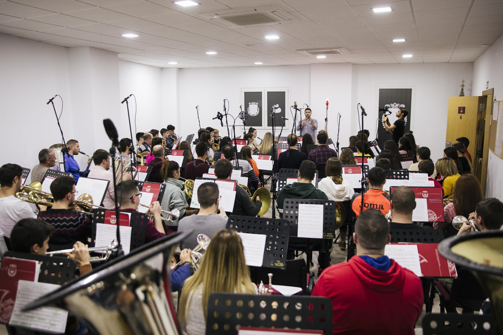 San Sebastián del Padul saca su primer disco a la venta