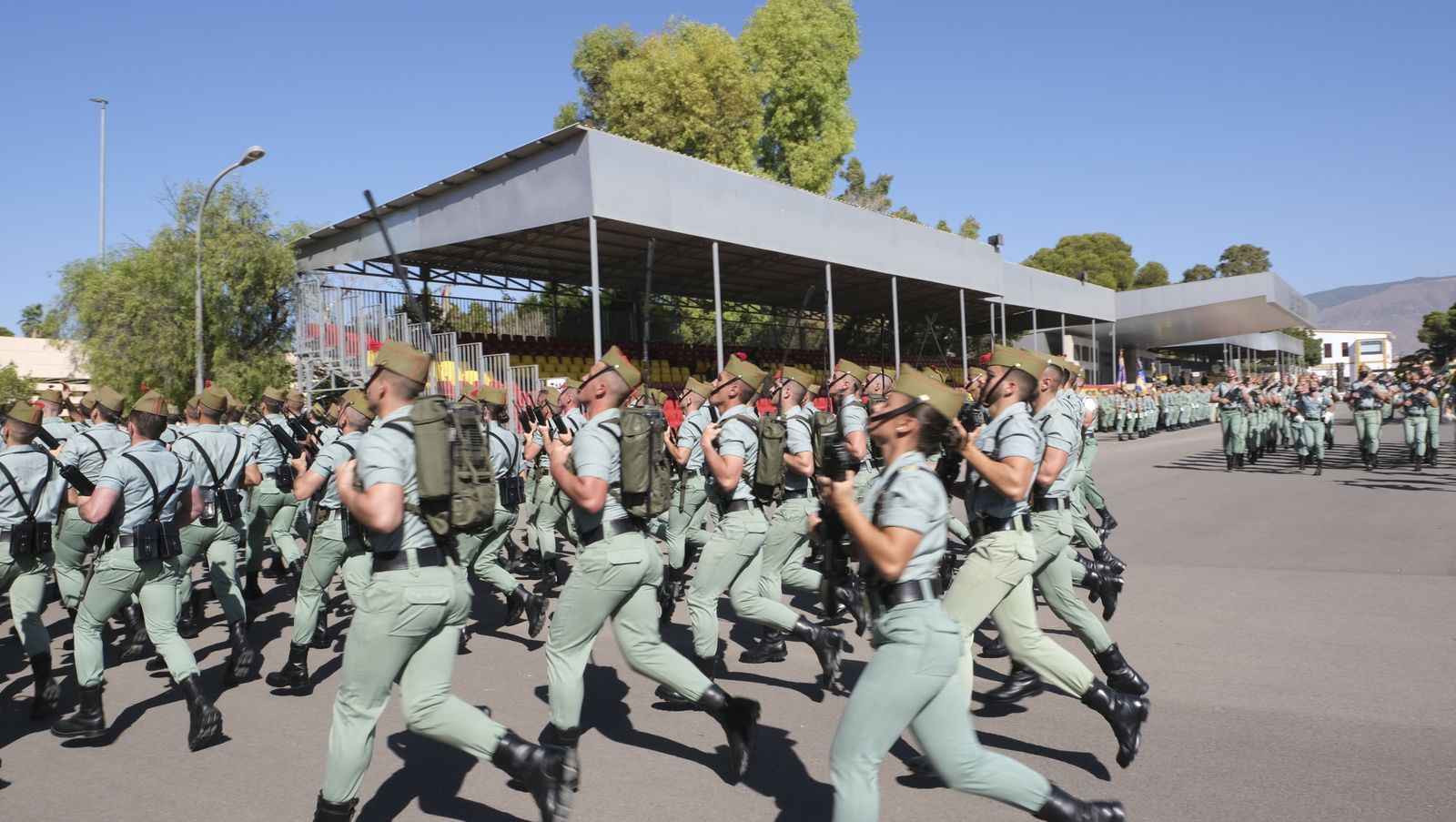 Imágenes de la visita de la Ministra de Defensa Margarita Robles a la Brigada Alfonso XIII de La Legión