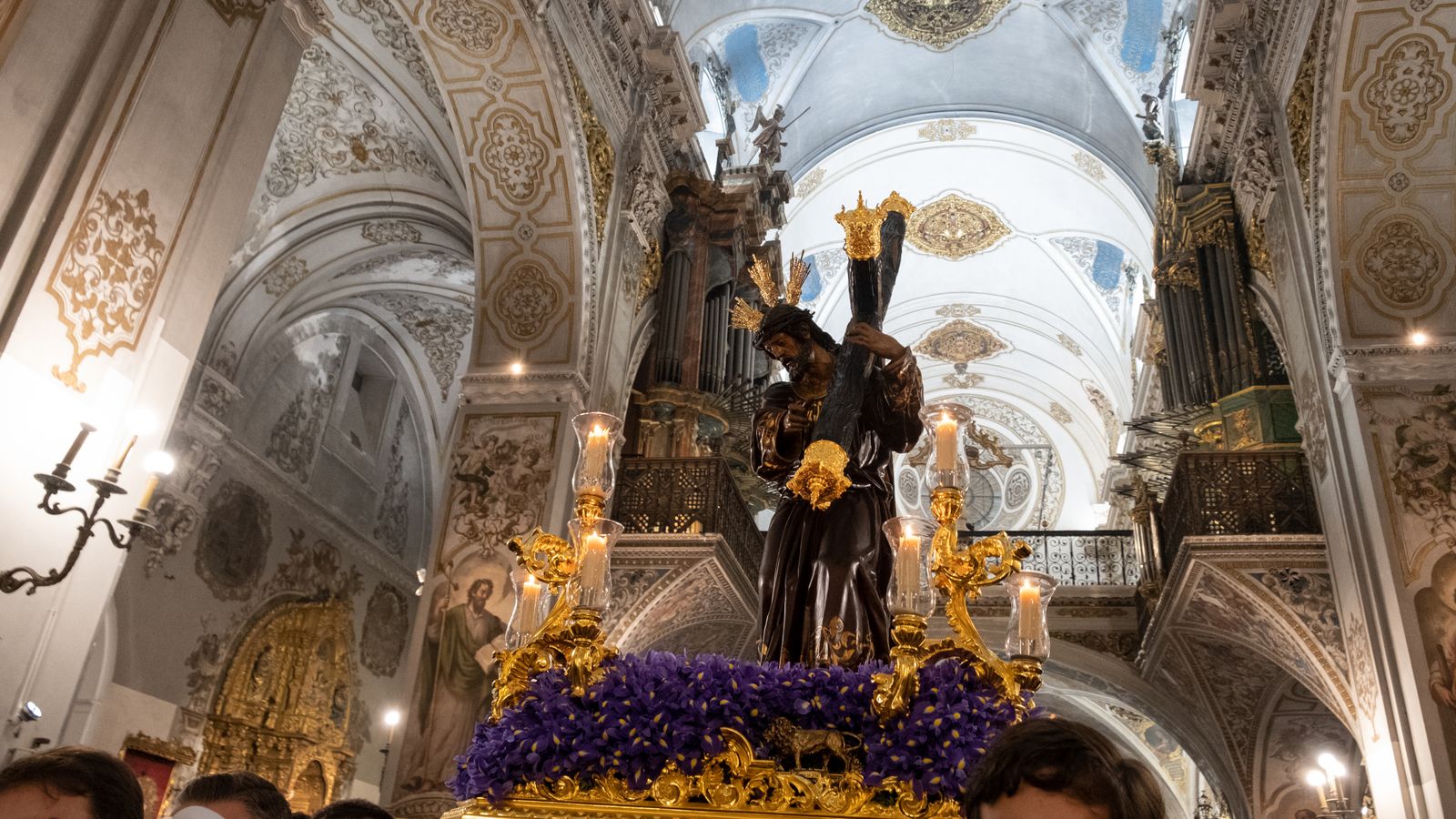 El vía crucis extraordinario de la Candelaria, en imágenes