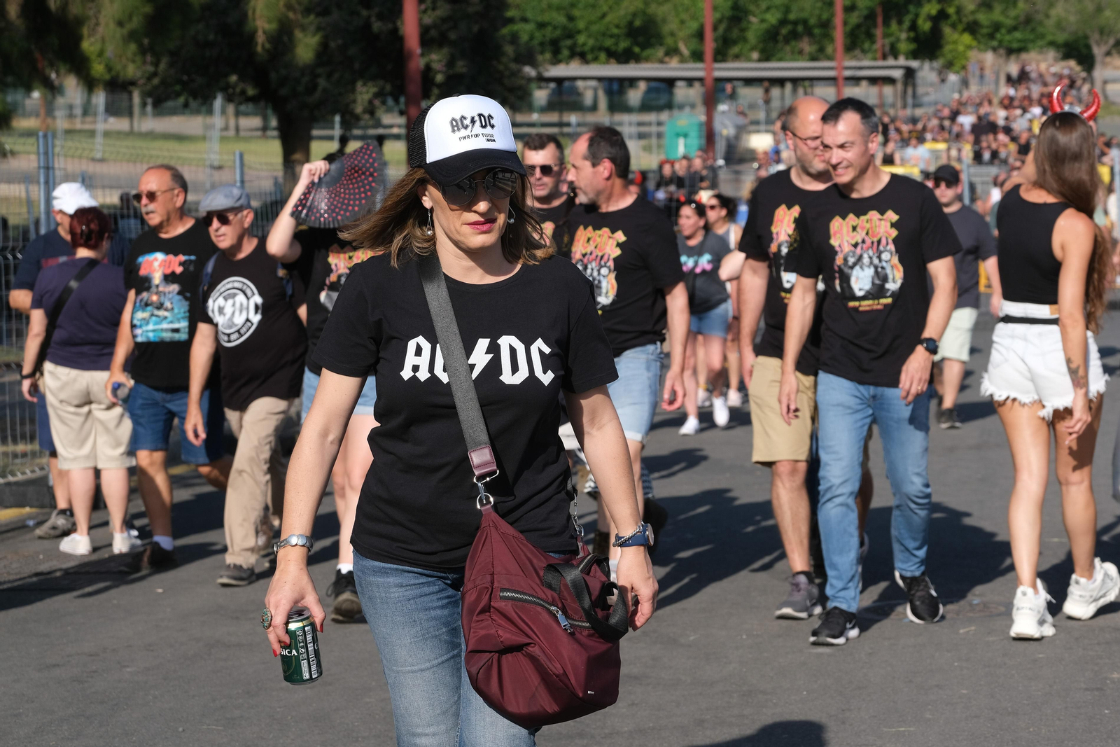 Búscate. Segundo concierto de ACDC en España