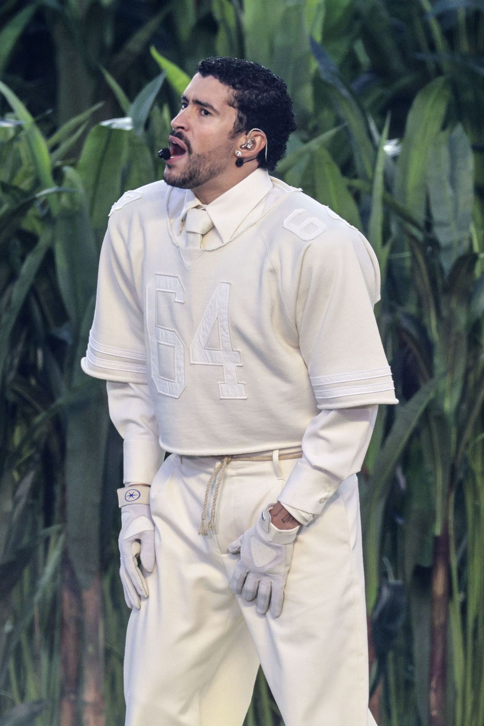 Las mejores fotos de la Super Bowl con la actuación de Bad Bunny