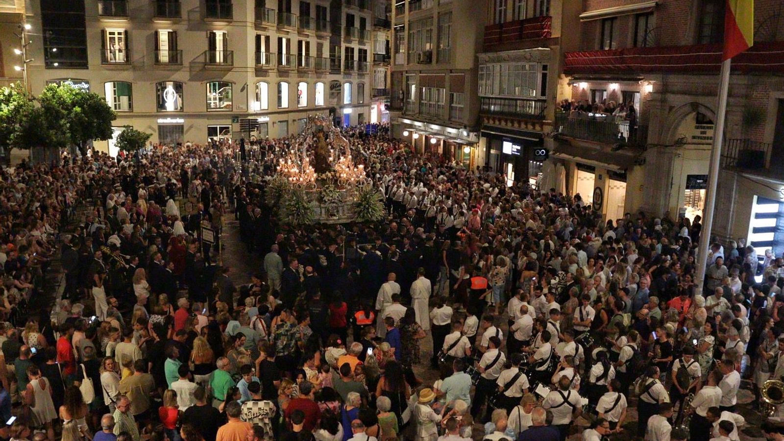 La procesión de la Virgen de la Victoria, en fotos