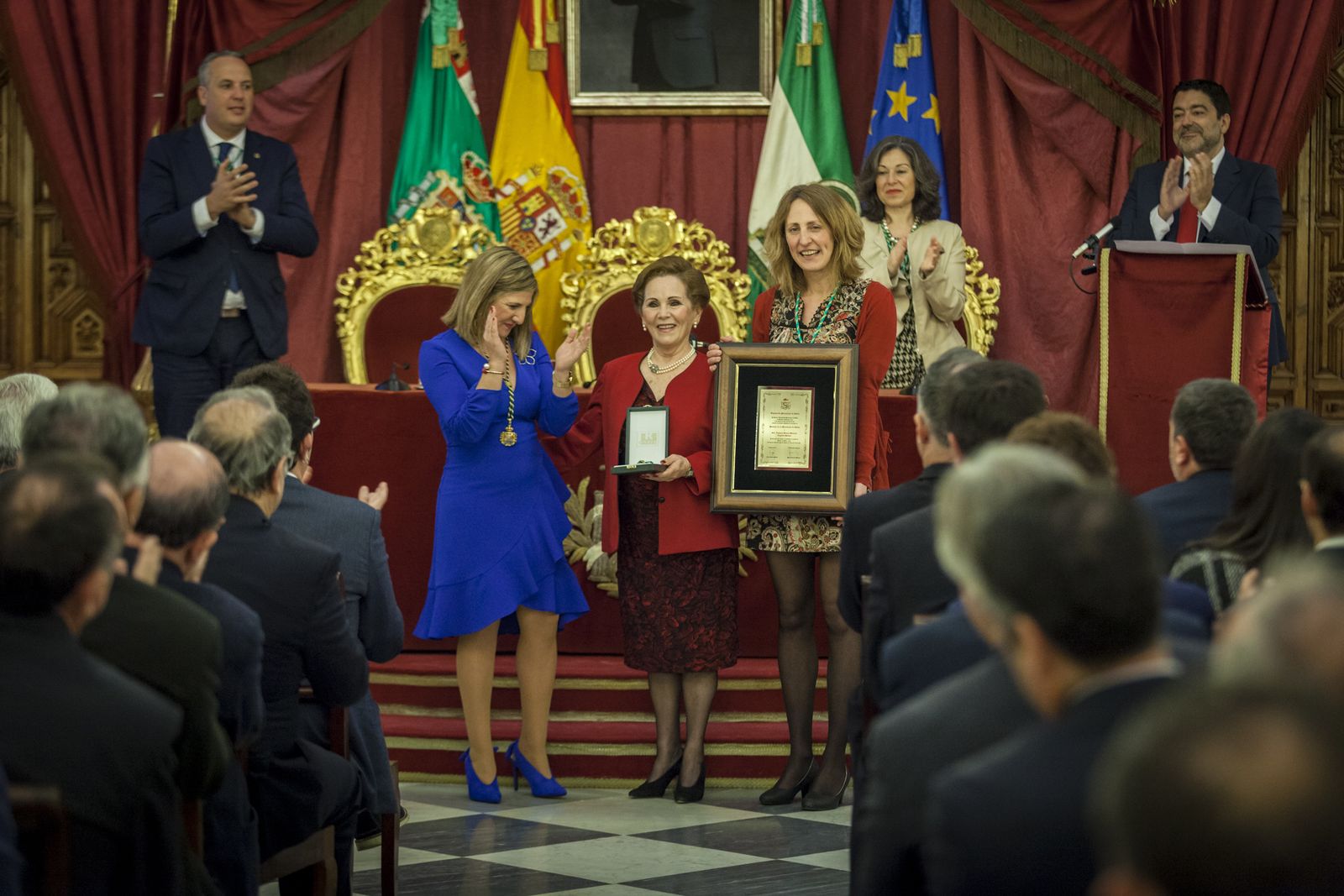 Imágenes de la entrega de la Medallas de la provincia