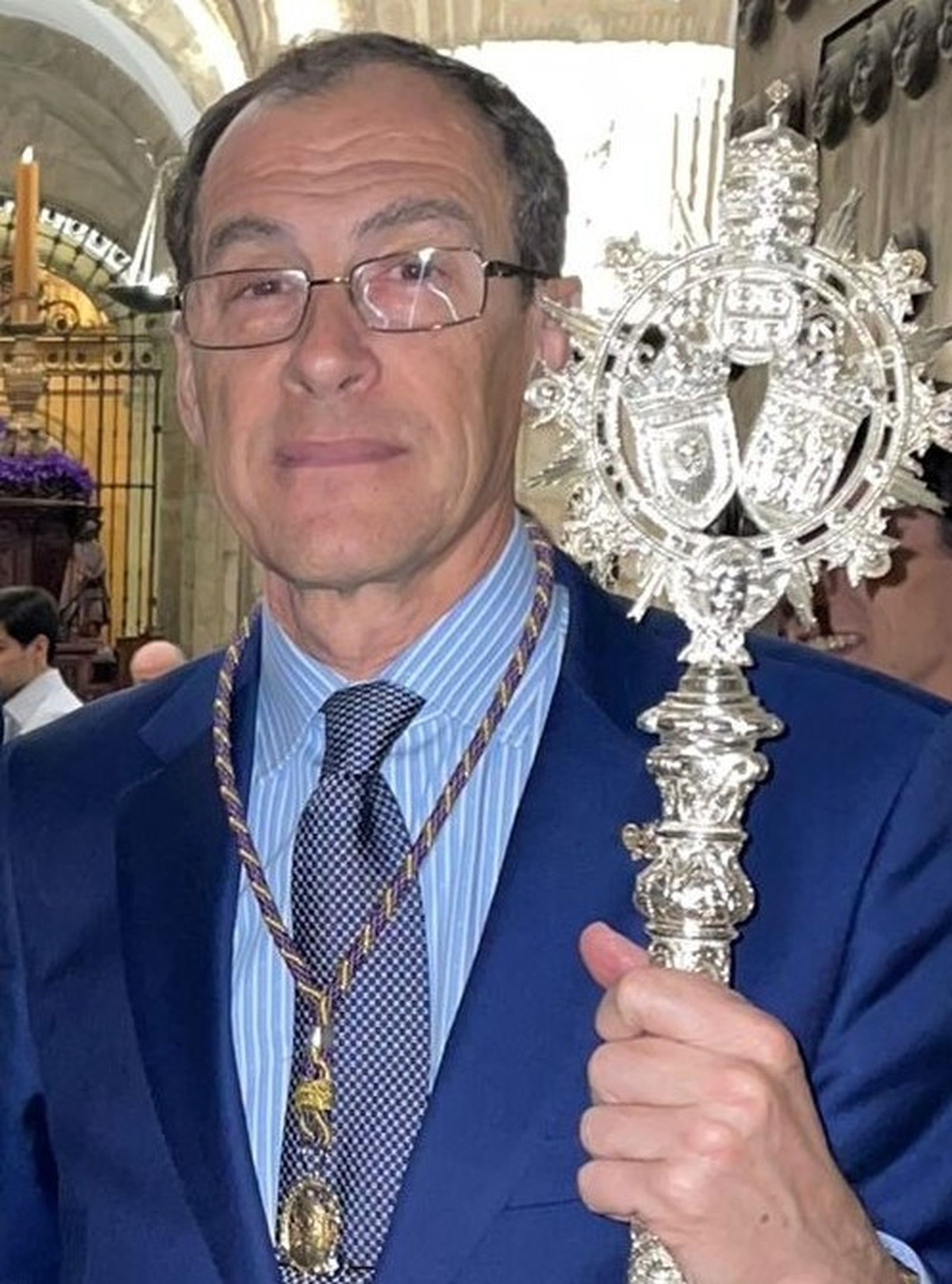 El cofrade Ricardo Mena-Bernal Escobar