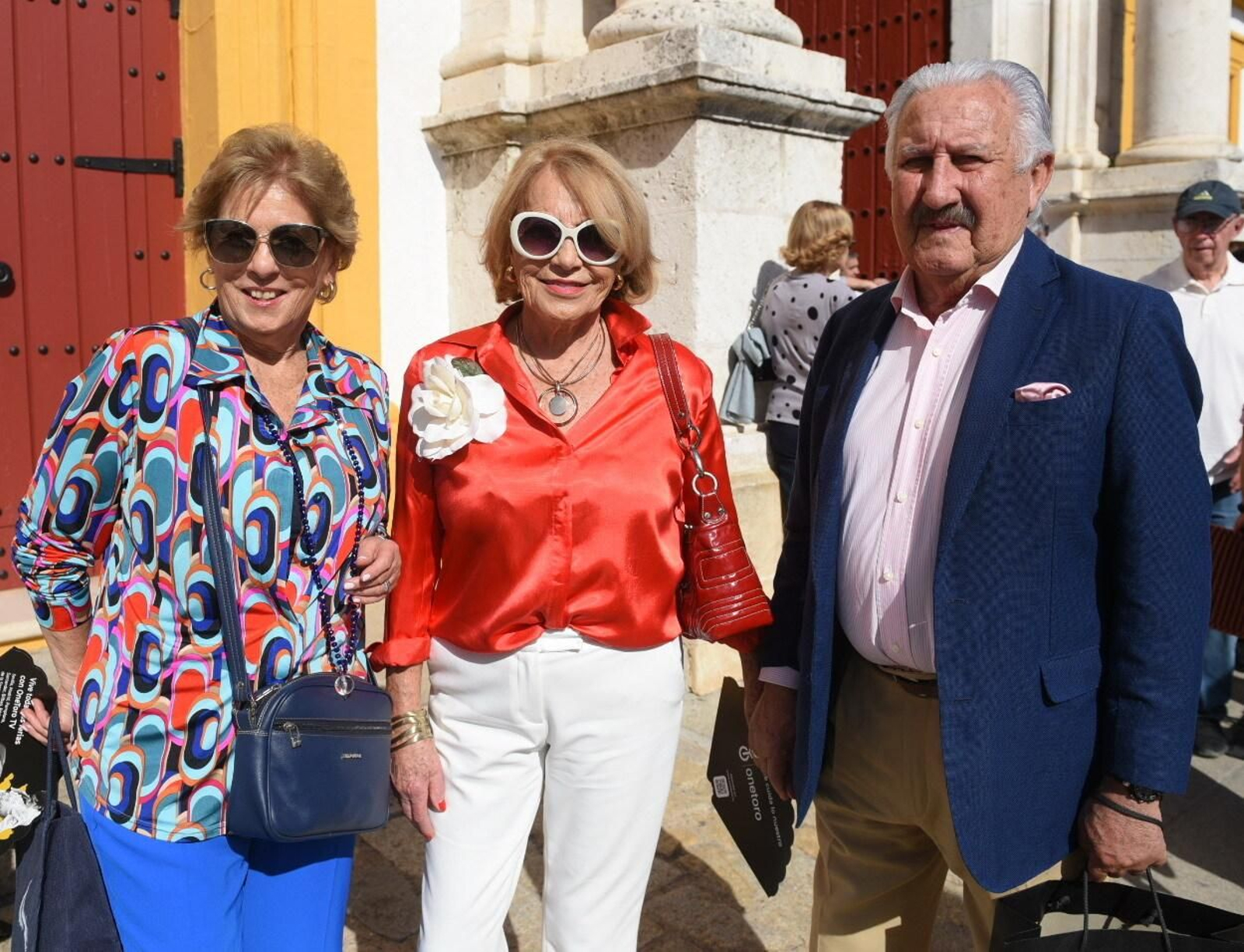 Pilar Mariné, Gema Plá y Antonio Mariné