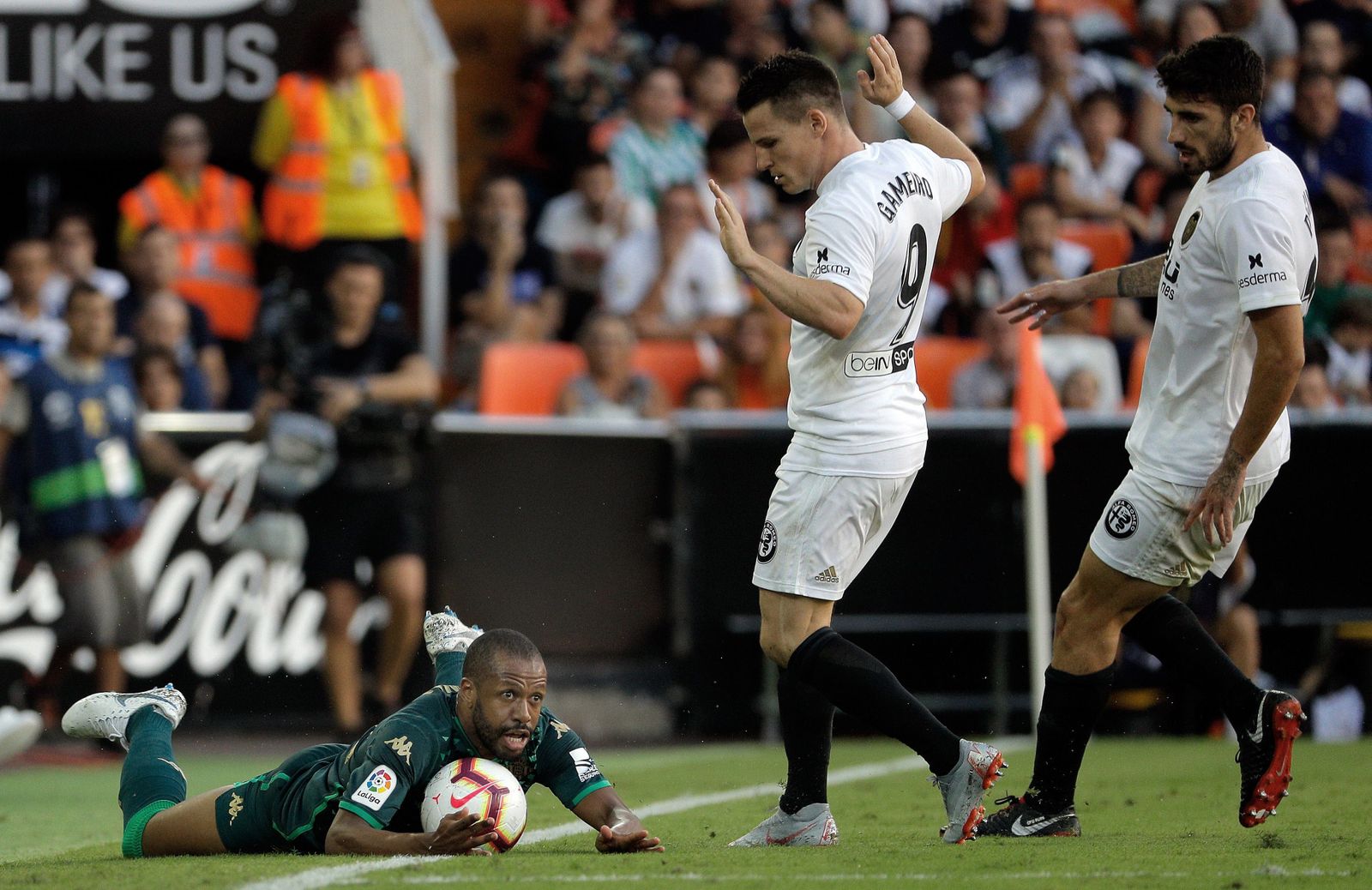 El Valencia-Betis, en imágenes