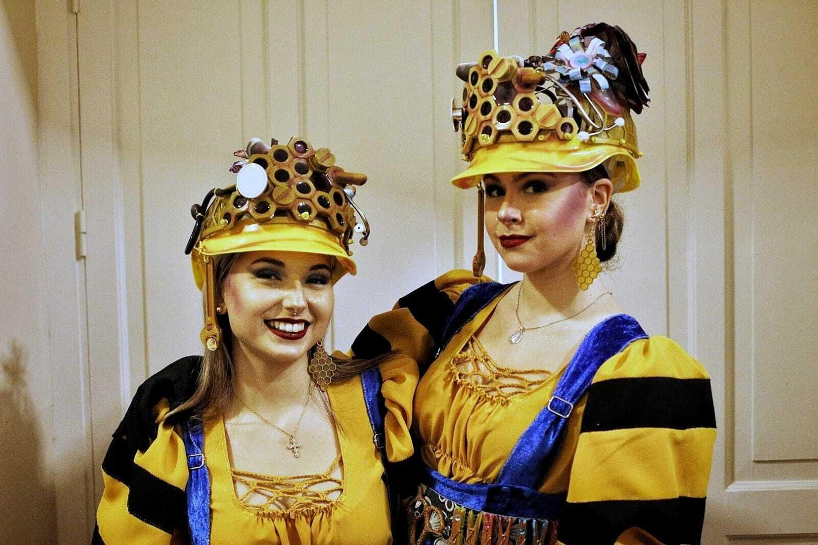 Coro 'La rendición de los bribones'