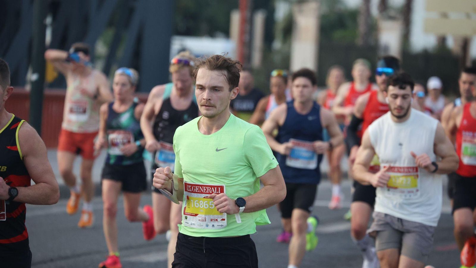 Las mejores fotos de la Maratón de Málaga 2024