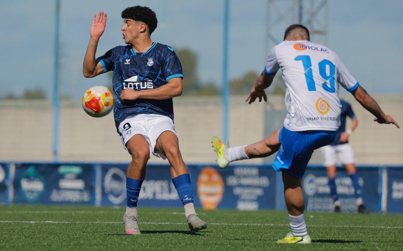 Las fotos del Castilleja-Balona de Tercera Federación (1-1)