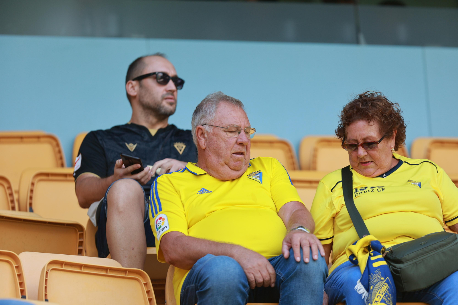 Búscate en las imágenes del Cádiz CF-Girona