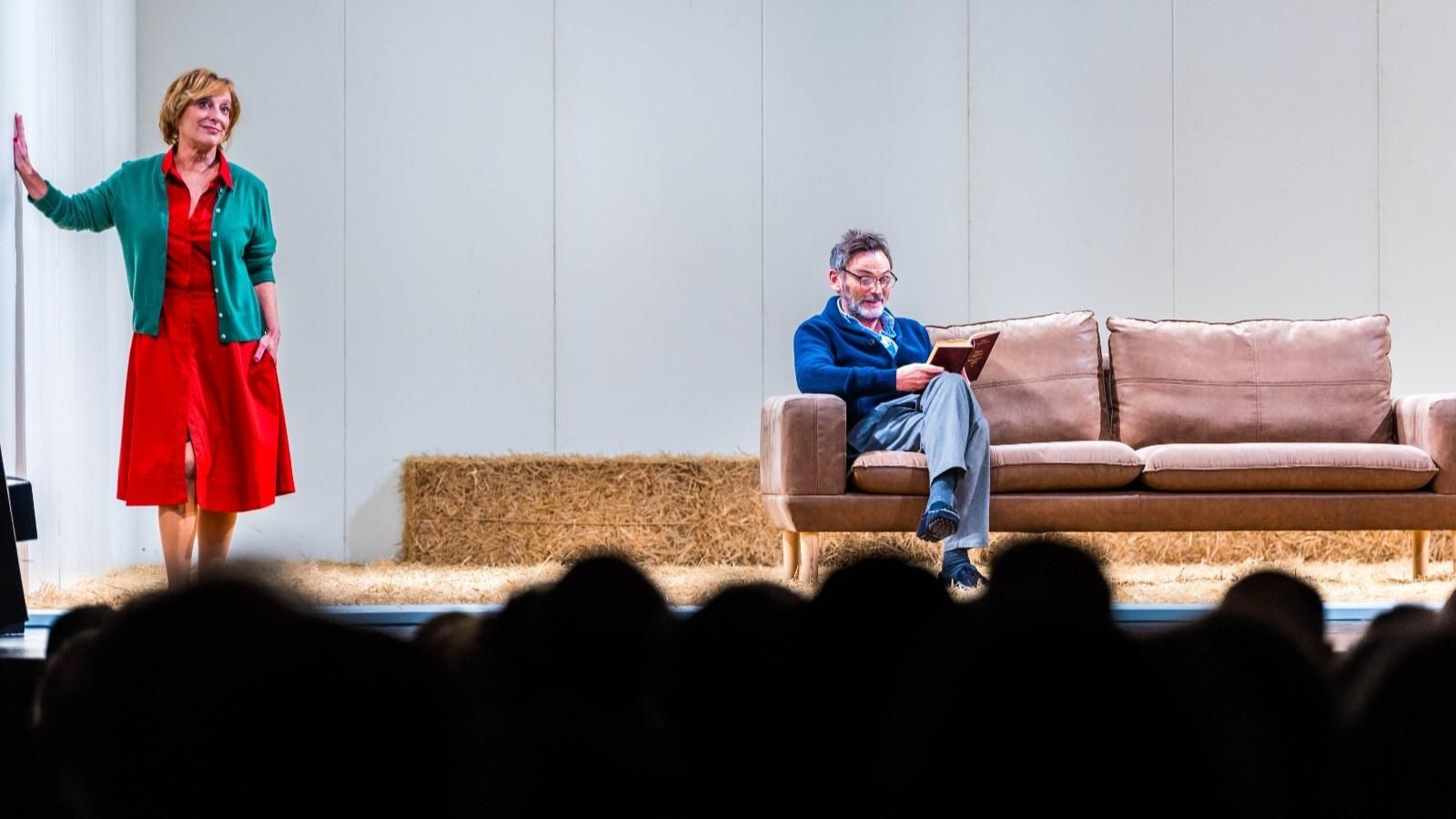 Puesta en escena de la obra 'Camino al zoo' en el Teatro de las Cortes, en San Fernando