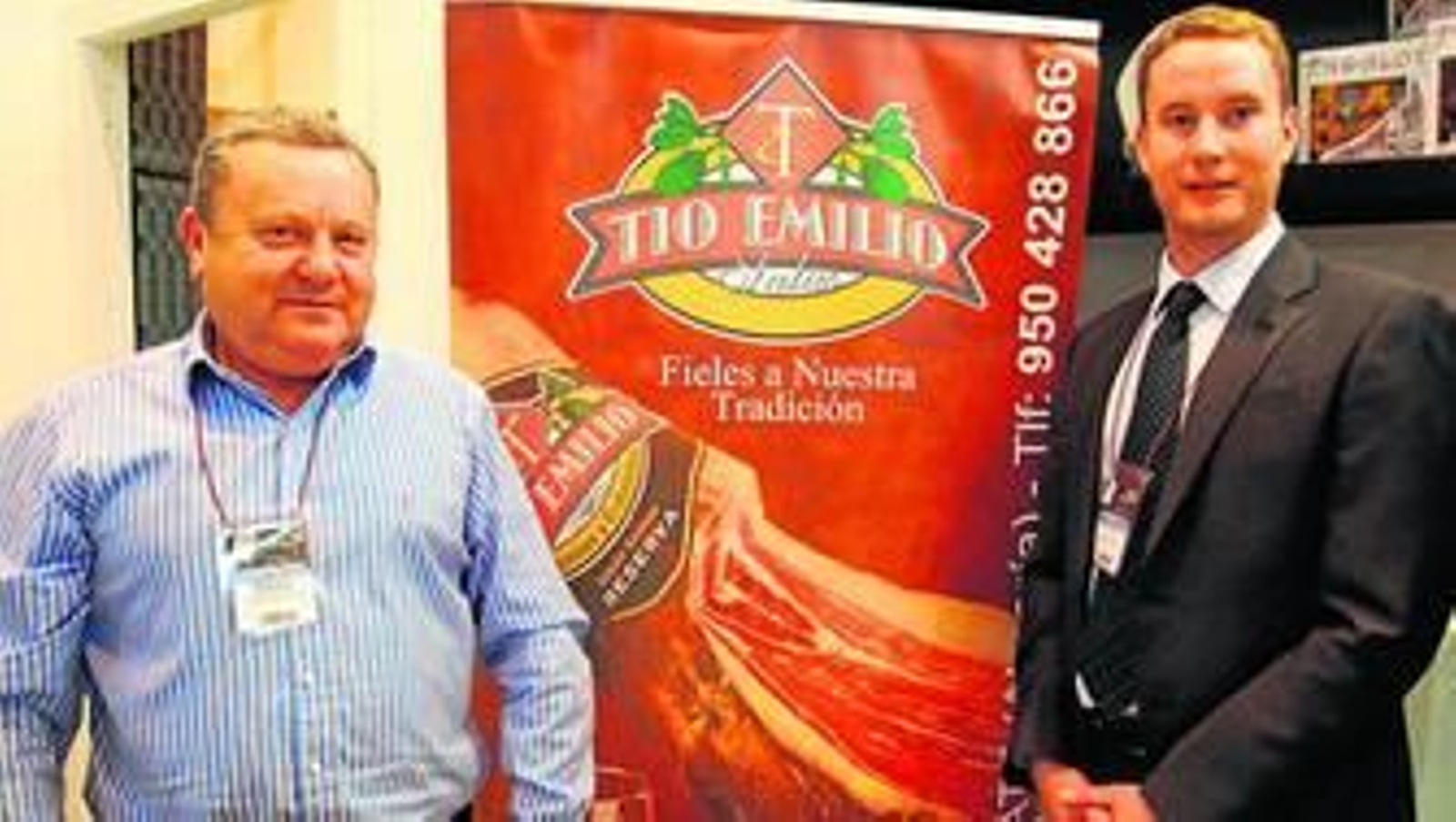 Emilio Salas, socio de la empresa junto a sus dos hermanos, con su hijo también Emilio Salas.