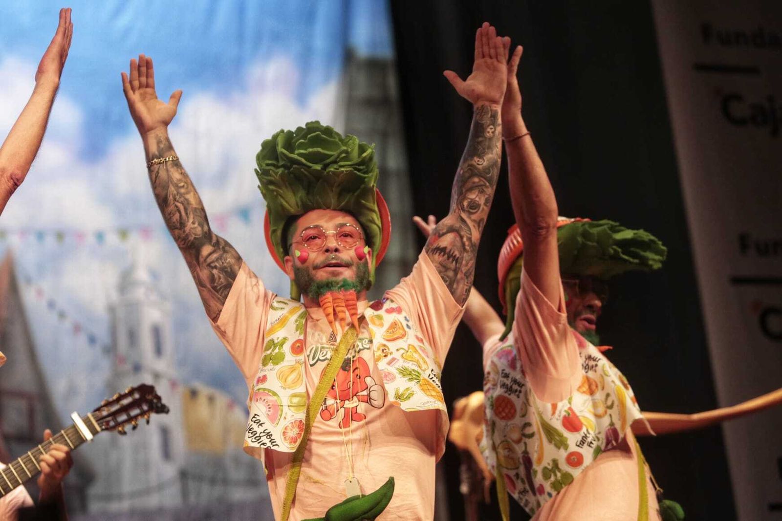 Chirigota "Los del triángulo de las verduras".