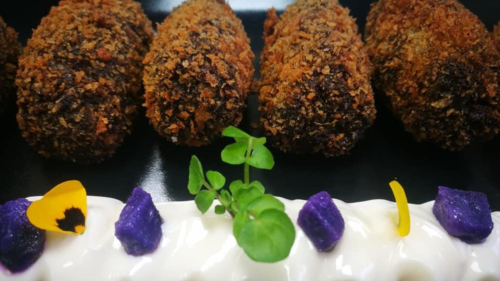 El Restaurante Cantón de Roquetas, un referente en cocina asiática dentro de la provincia.