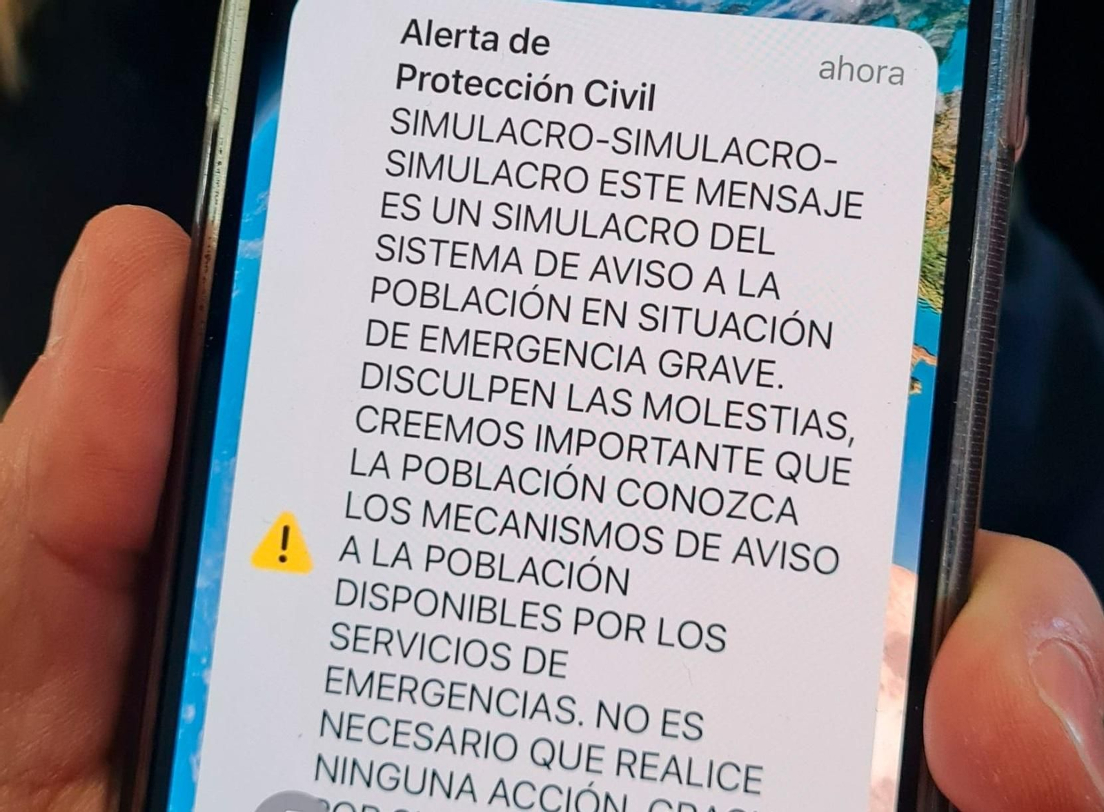 El mensaje que llegará a los teléfonos móviles en Cádiz este jueves 20 de noviembre por el simulacro de tsunami