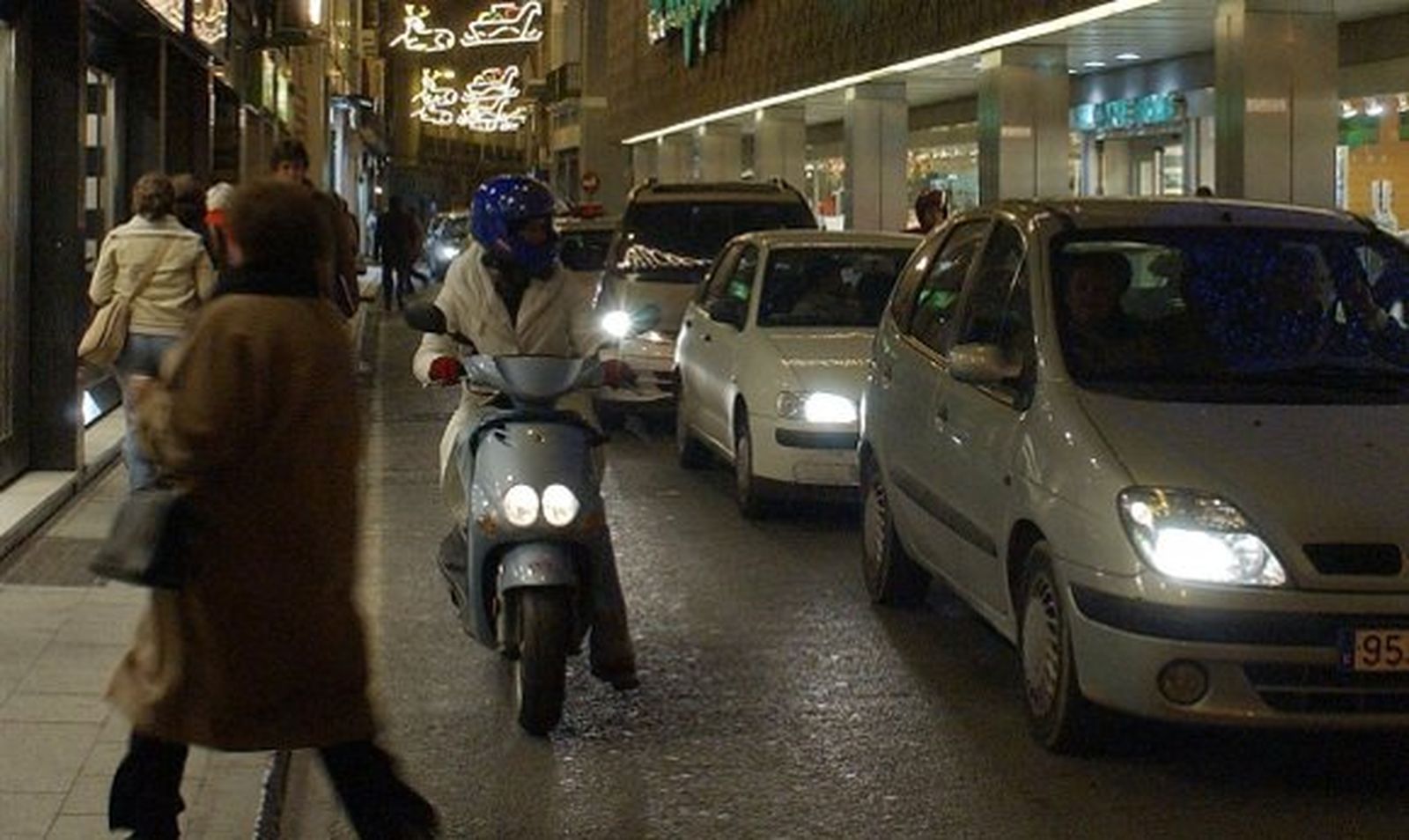 Comienza la segunda fase del plan navideño, con mayores restricciones en el tráfico