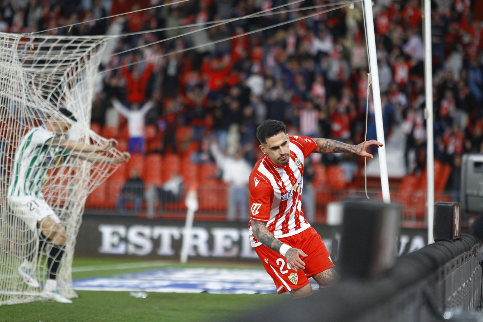 Las fotografías del partido U.D. Almería-Córdoba C.F.