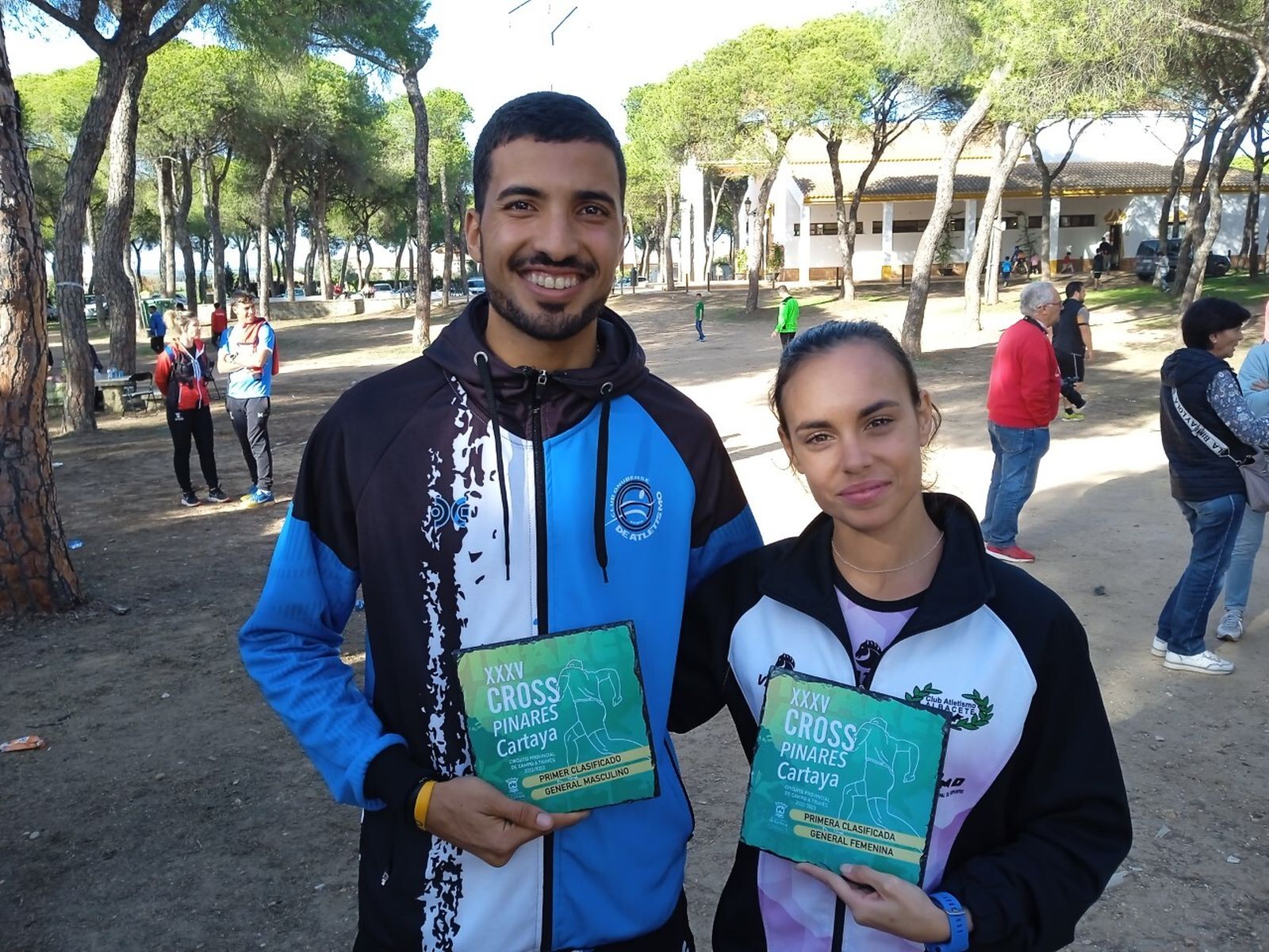 Zakaria y Nuria fueron los mejores en la prueba cartayera.