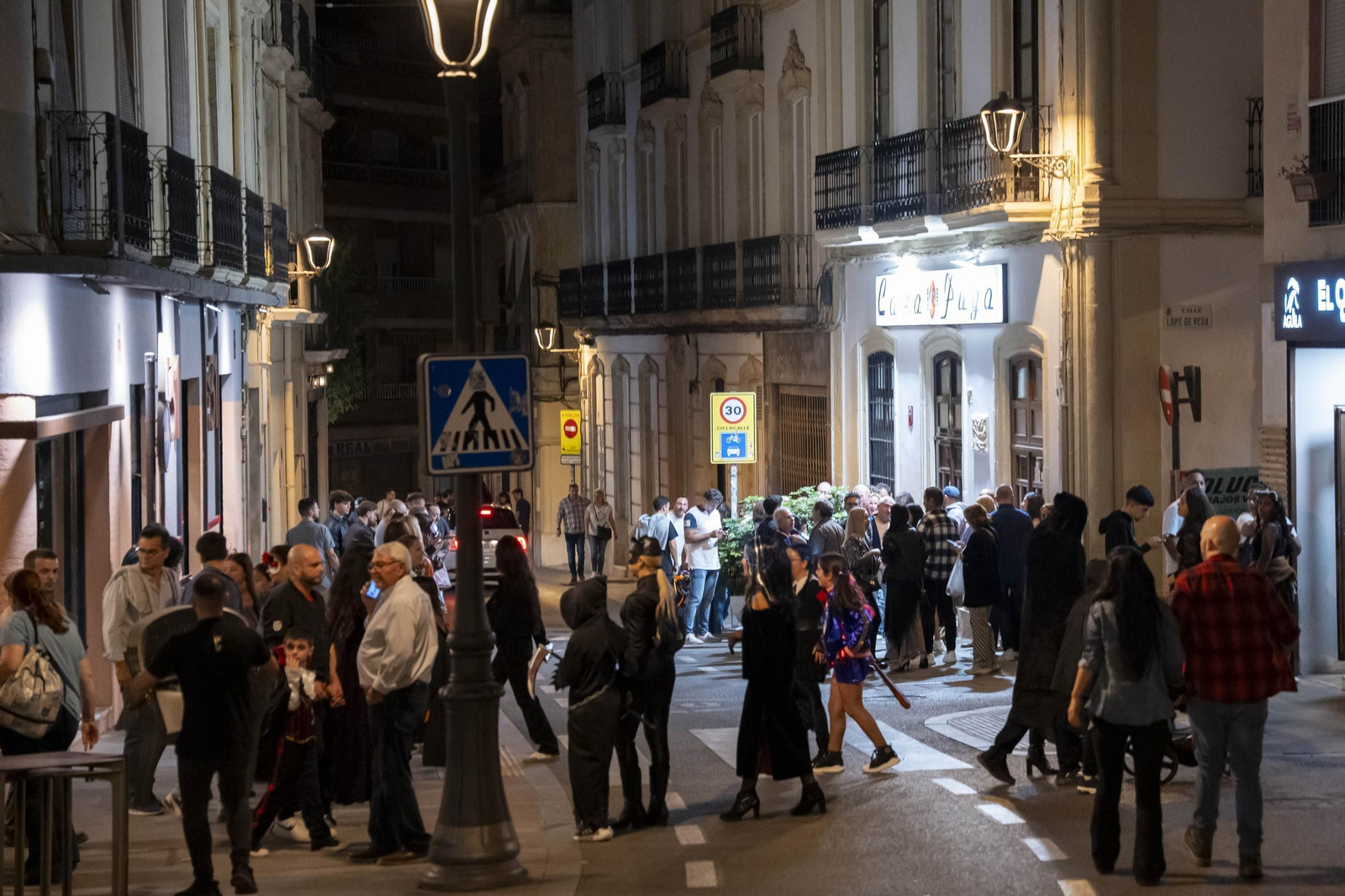 Las mejores imágenes de la noche en negro de Almería