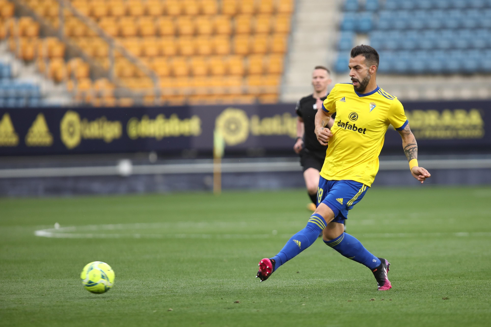 Las imágenes del Cádiz-Huesca