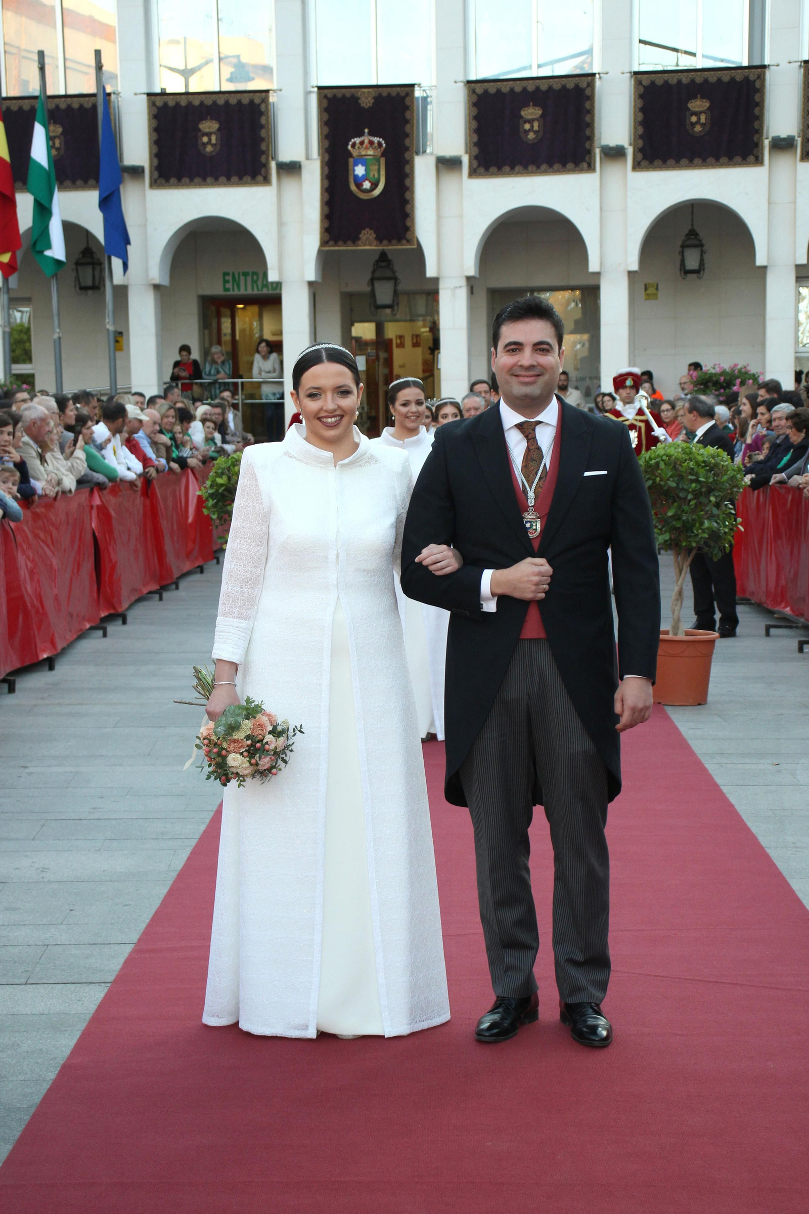 La proclamación de la Corte de Honor de las Fiestas Aracelitanas de Lucena, en imágenes