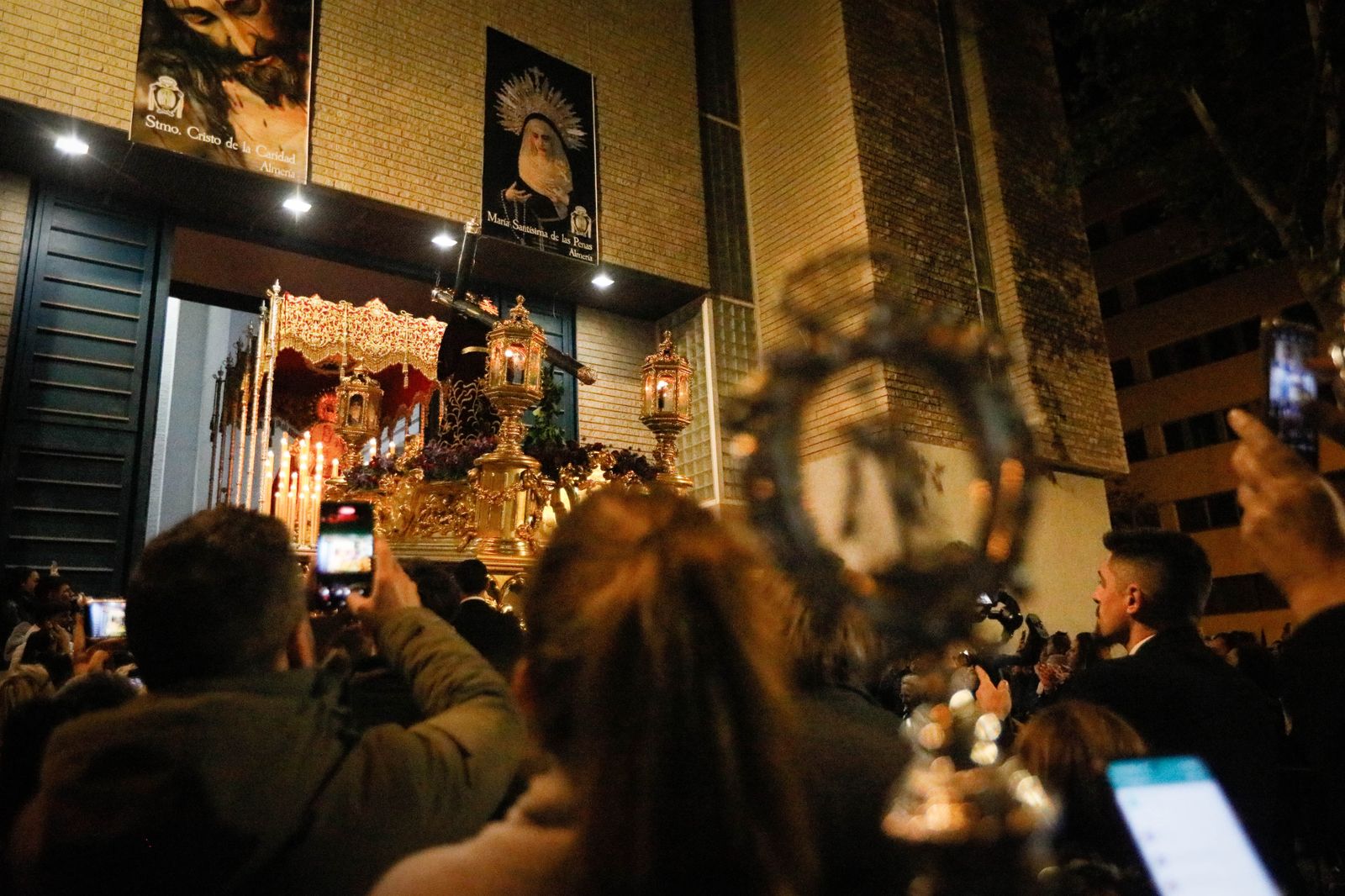 La procesión del Encuentro, en imágenes