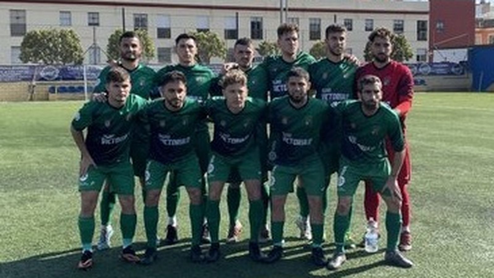 Formación que ha presentado el Guadalcacín en casa del Peña Rociera.