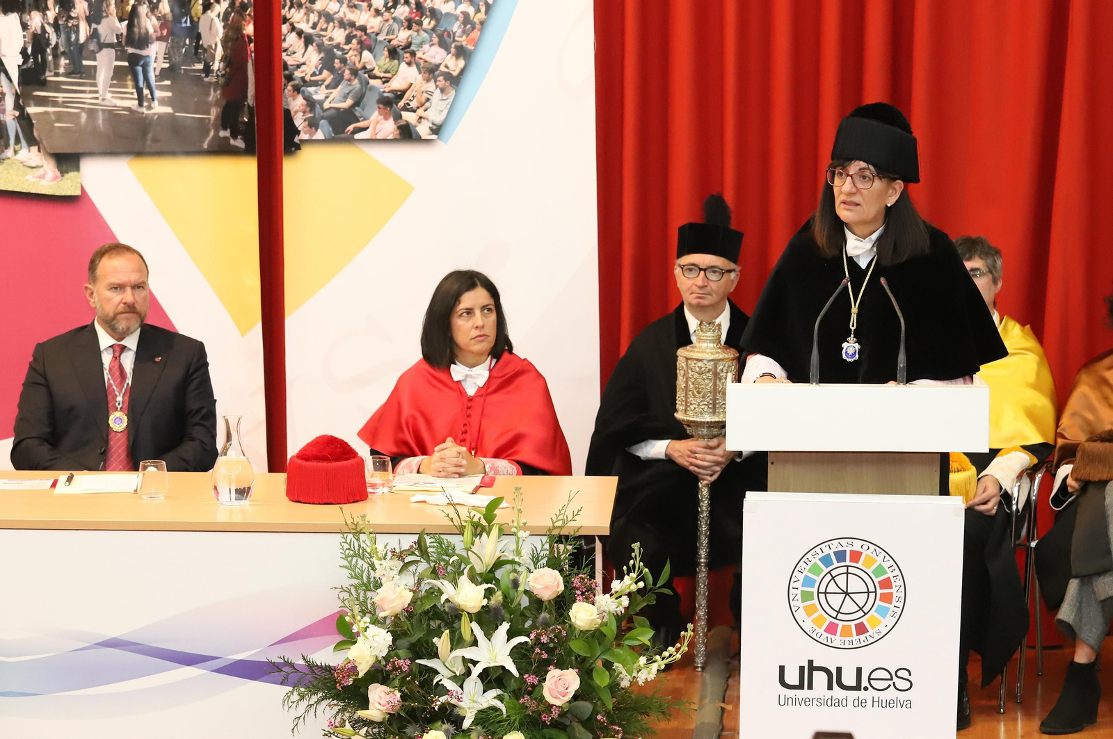 Imágenes del acto de conmemoración del Día de la Universidad de Huelva