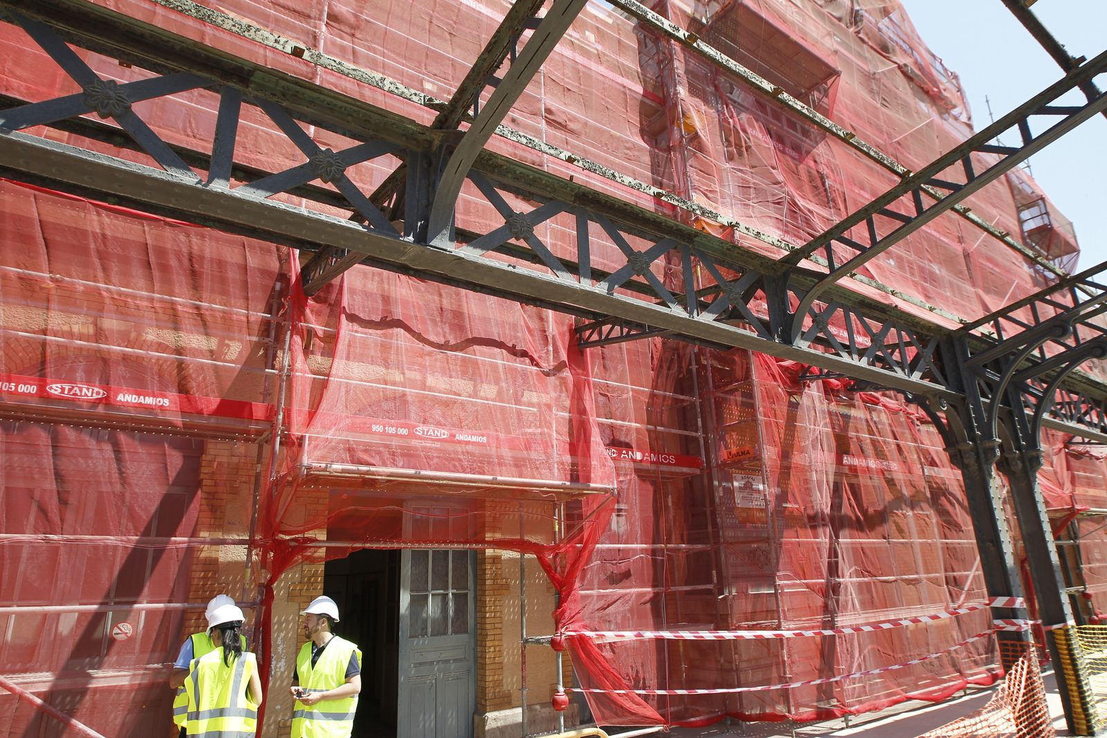 Las imágenes de las obras de la antigua estación de ferrocarril de Almería