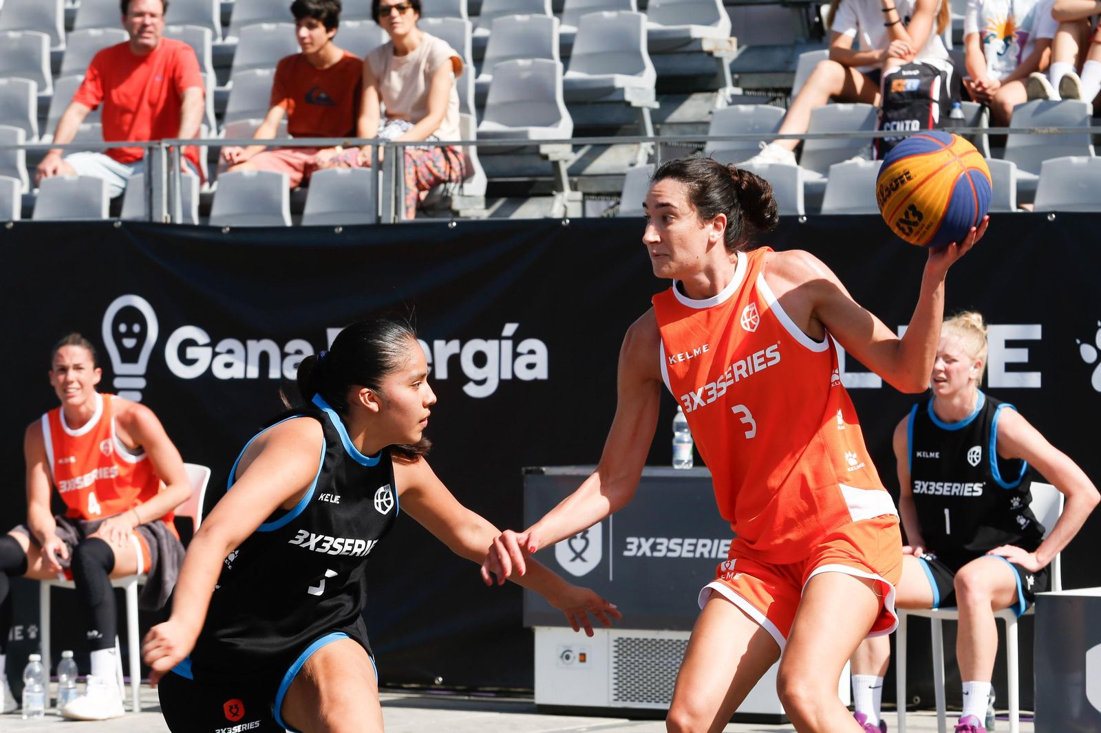 Las fotos del primer torneo del circuito de baloncesto 3x3  Series en La Línea