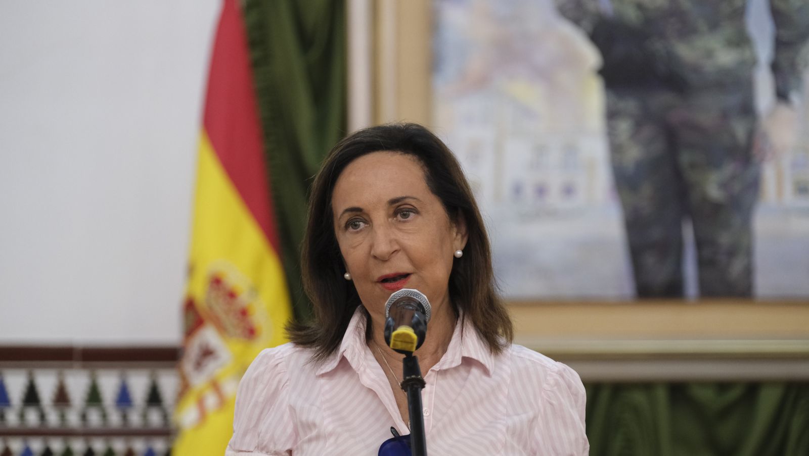 Visita de la Ministra de Defensa Margarita Robles a La Legión Española, en Viator