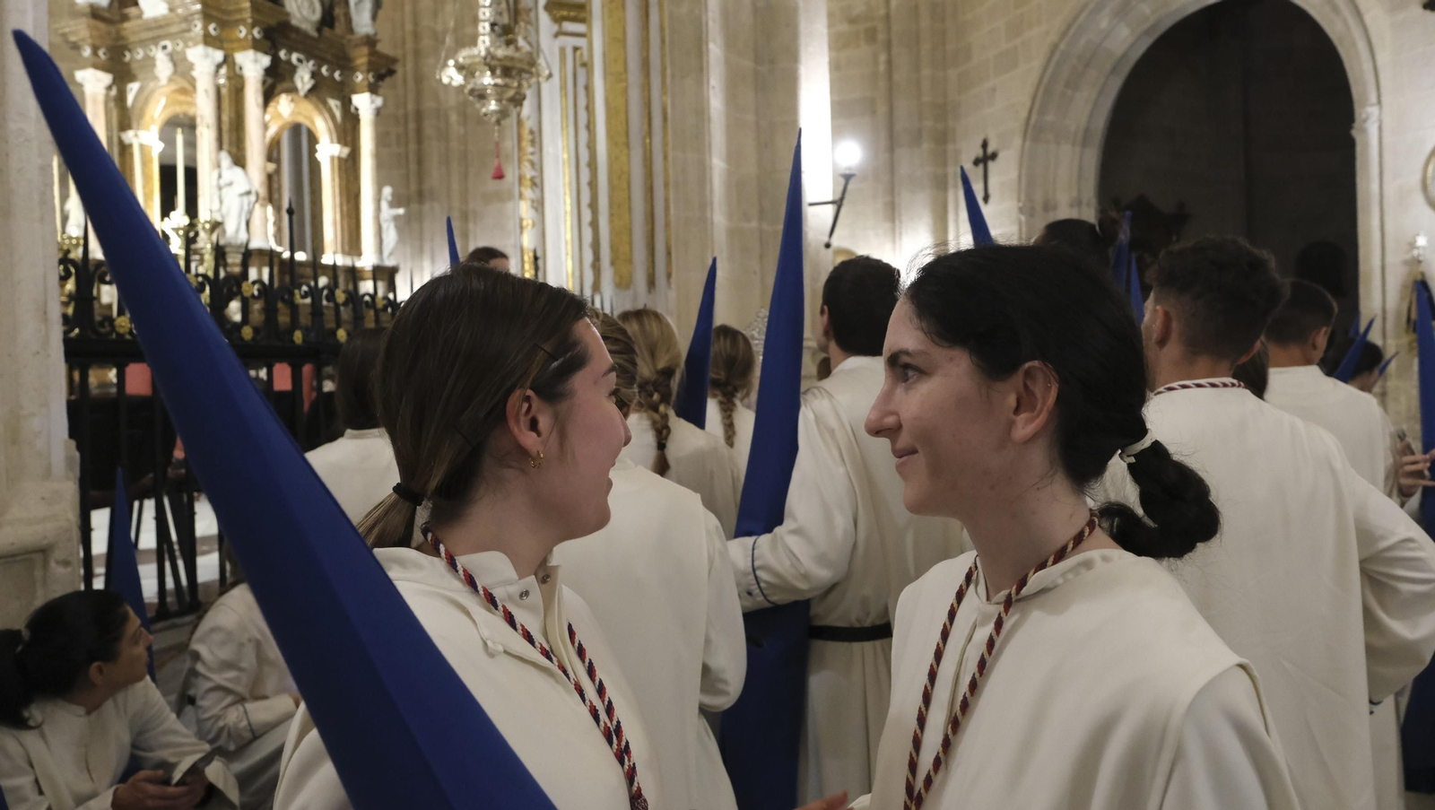 La procesión de Prendimiento en Almería, en imágenes