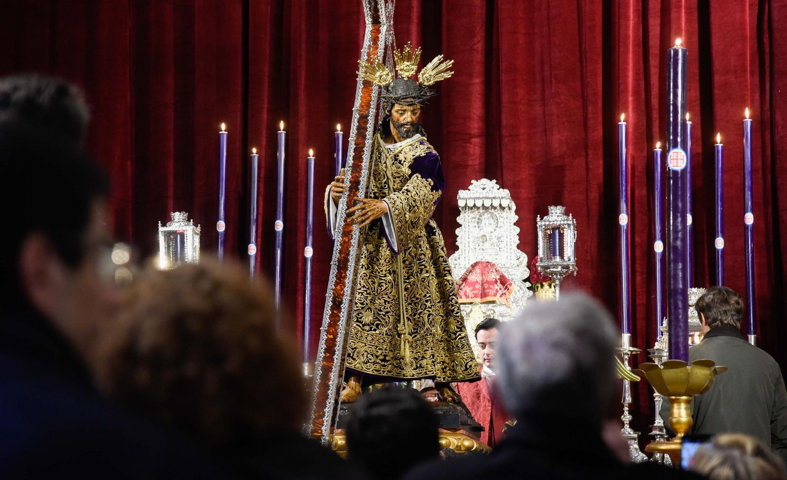 Besapié a Jesús Nazareno