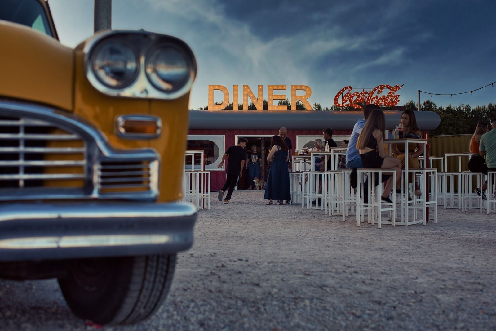 Autocine Málaga Cesur FP se convierte en 'Navilandia' esta Navidad