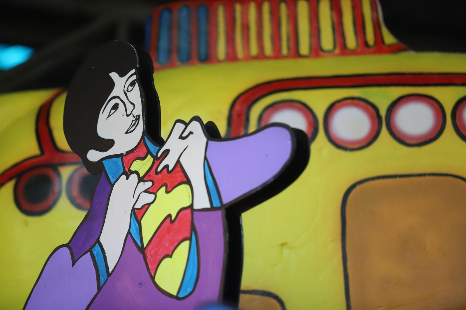 Imágenes de los preparativos de las carrozas de sus Majestades los Reyes Magos