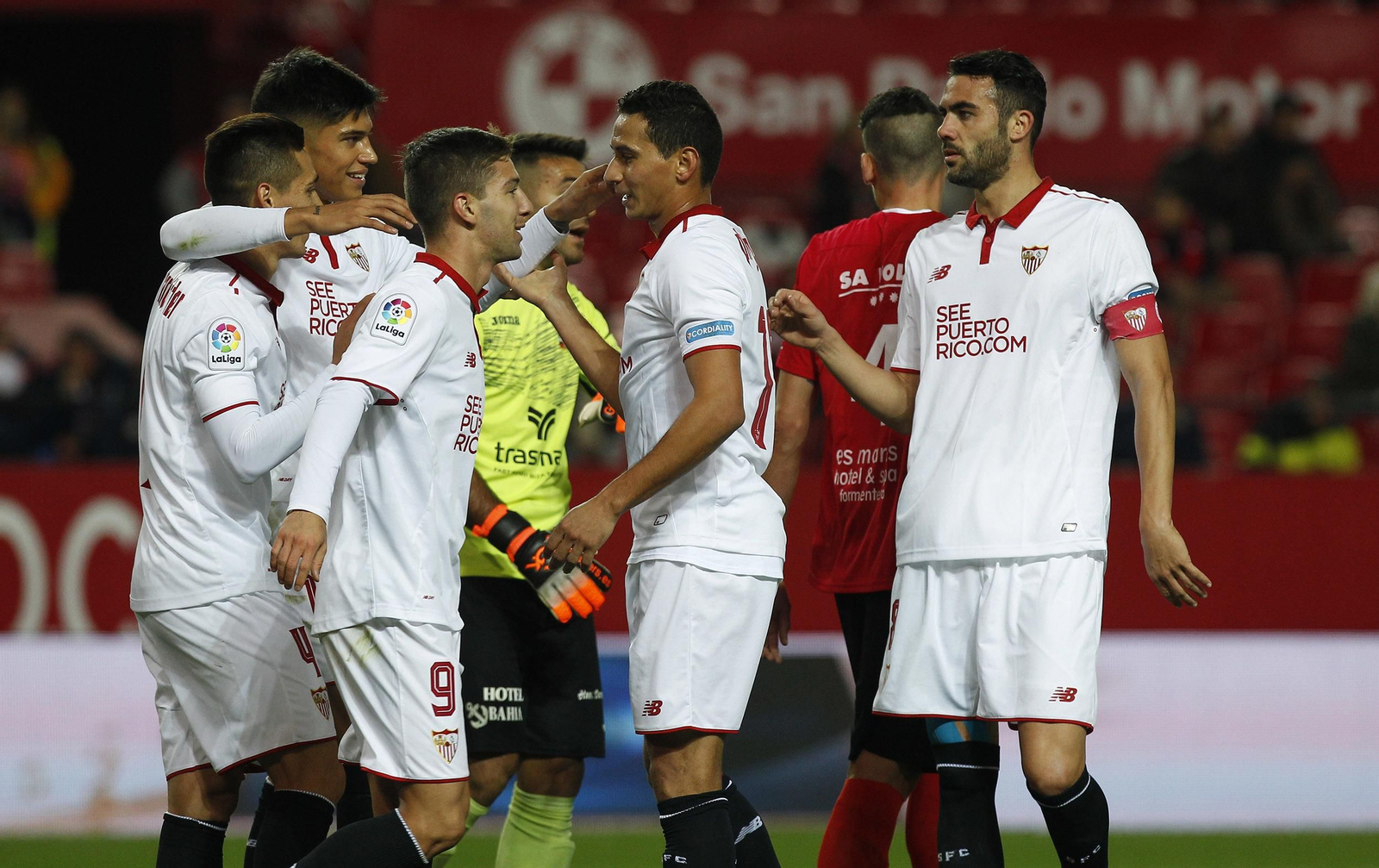 El Sevilla-Formentera, en imágenes.