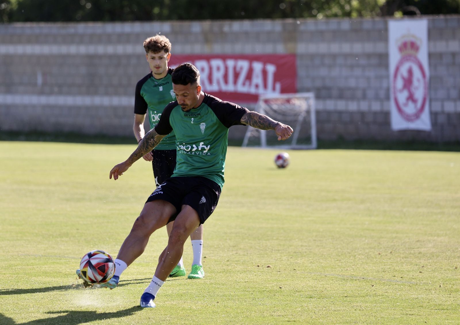 Las mejores fotos del primer entrenamiento del Córdoba CF en León