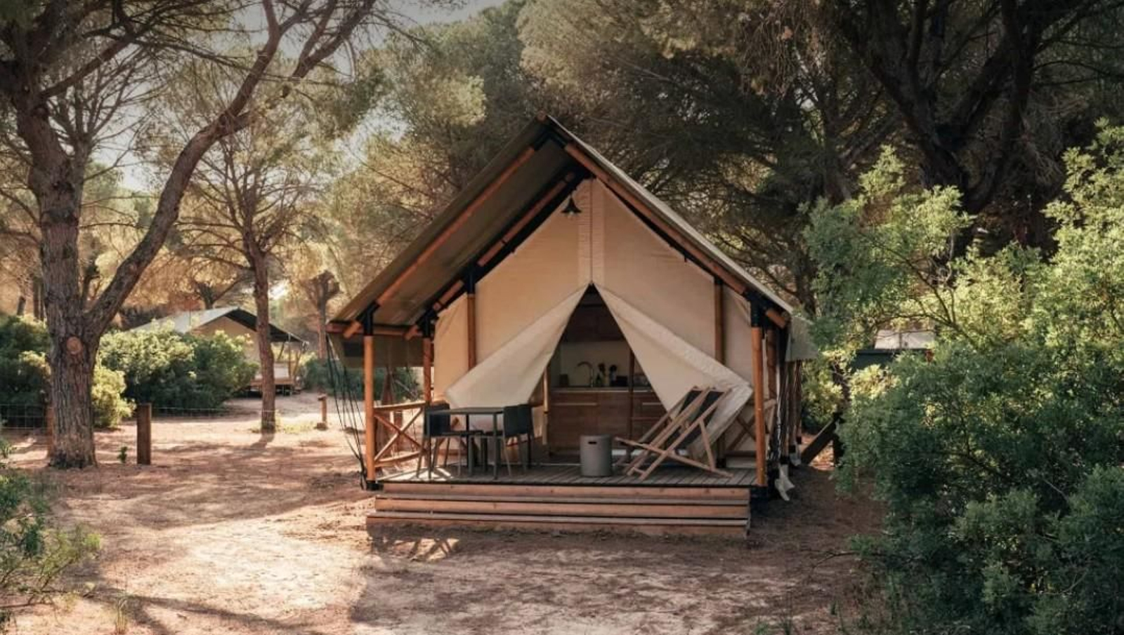 Glamping We Camp Cádiz en la Dehesa de las Yeguas de Puerto Real