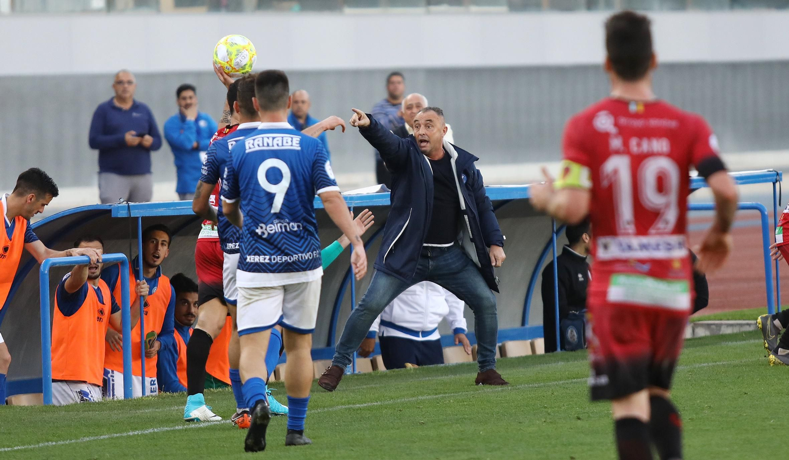 Imágenes del Xerez DFC - S. Puente Genil (2-1)