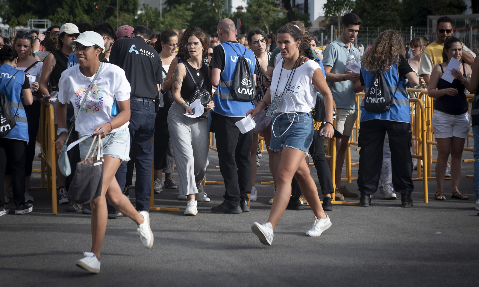 Las imágenes del ambiente en la entrada del concierto de Alejandro Sanz Las imágenes del ambiente en la entrada del concierto de Alejandro Sanz