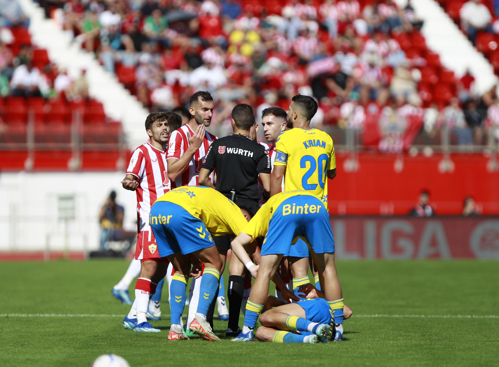 Imágenes del partido U.D. Almería-U.D. Las Palmas