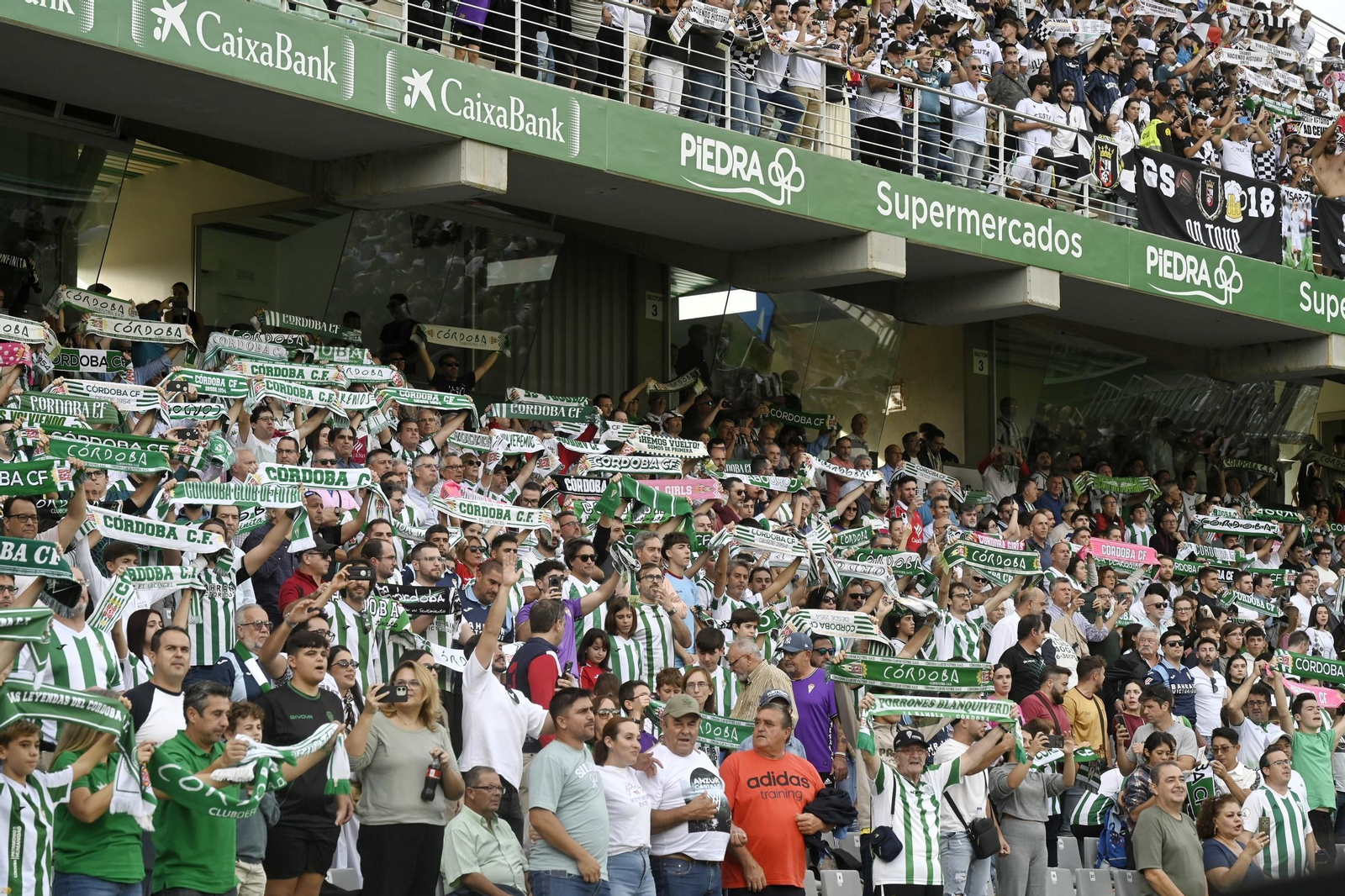 Las mejores fotos del imponente ambiente en El Arcángel para el Córdoba CF - Ceuta