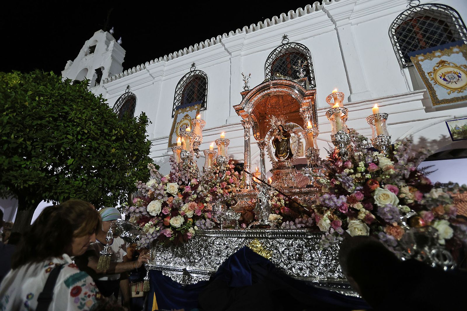 La bajada de la Virgen de La Cinta en imágenes