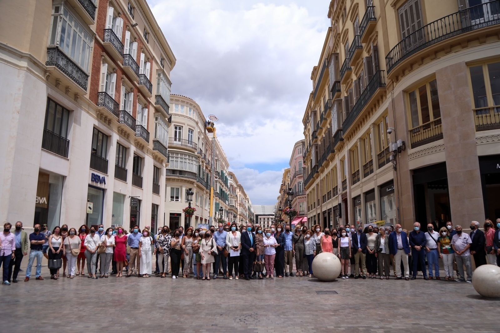 Homenaje  al comercio tradicional de Málaga con una exposición y un libro